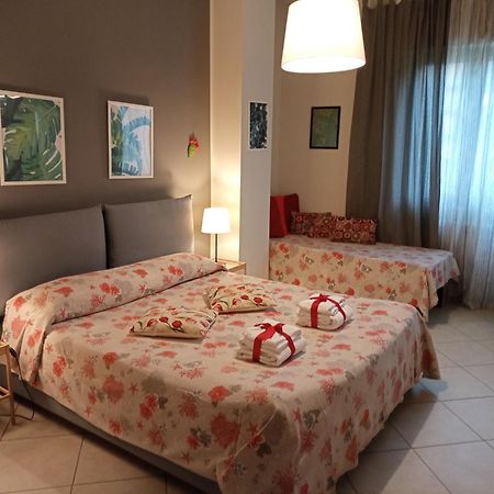 Kaktus B&B Bari Exteriör bild